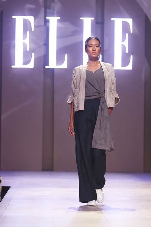 Angela Phương Trinh "kín cổng cao tường" trên thảm đỏ - 8