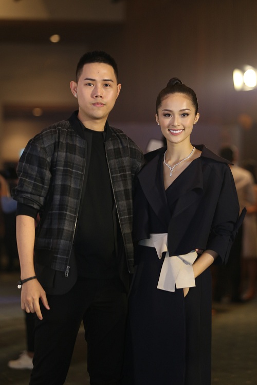 Hoàng Yến tái xuất với khuôn mặt vô hồn - 4