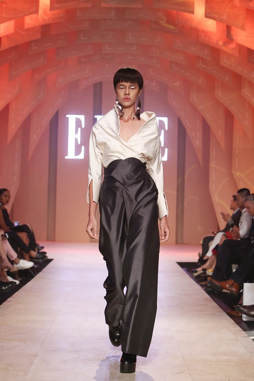 Hoàng Yến tái xuất với khuôn mặt vô hồn - 12