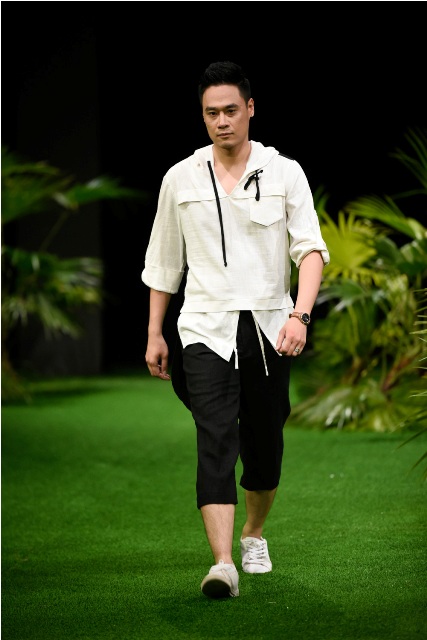 Dàn mẫu nhí tung hoành sàn catwalk tuần lễ thời trang VN - 5