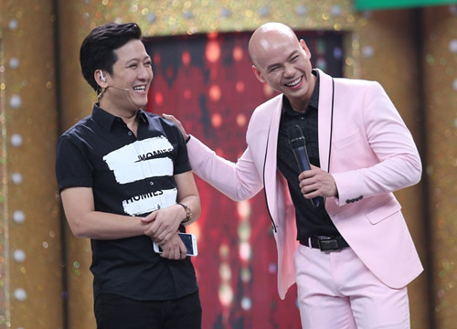 Vợ chồng Phan Đinh Tùng hát tặng con gái trên truyền hình - 1