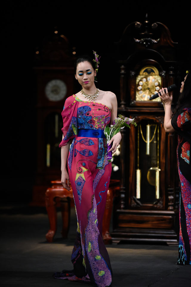 Thời gian lắng đọng tại đêm diễn haute couture VFW - 4