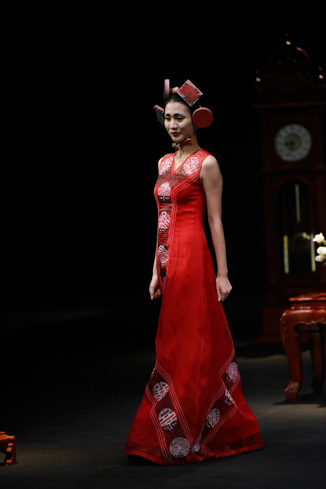 Thời gian lắng đọng tại đêm diễn haute couture VFW - 6