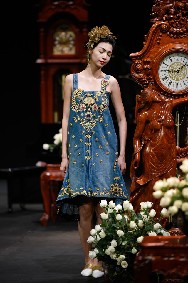 Thời gian lắng đọng tại đêm diễn haute couture VFW - 11