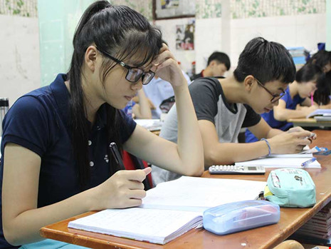 Ứng phó với phương án thi mới - 2