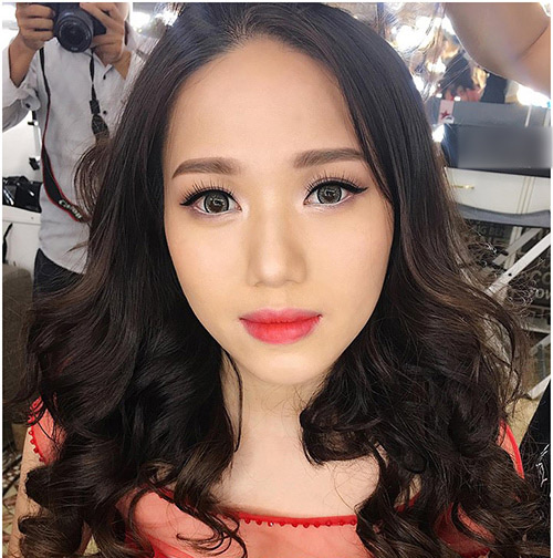 Kinh ngạc với sự "lột xác" nhan sắc của Thùy Chi - 9