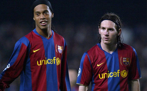 Điều Ronaldinho tiếc nhất: Chơi cùng Messi quá ít - 1