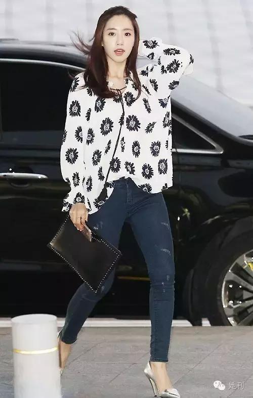 Mặc sơ mi đúng điệu như loạt sao nữ hot nhất châu Á - 2