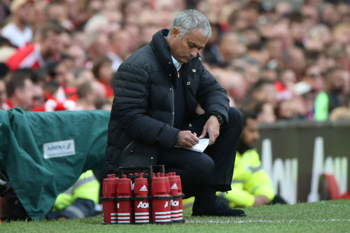 MU: Ibra sút bóng thua ngôi sao Hàn Quốc - 2