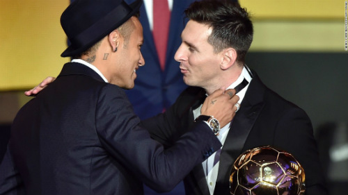 Ronaldo, Messi gặp hạn: Thời sao đổi ngôi của “QBV” - 2