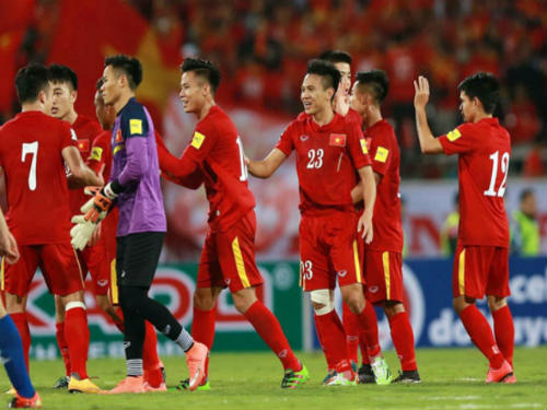 Đội tuyển Việt Nam rộng đường dự World Cup - 1