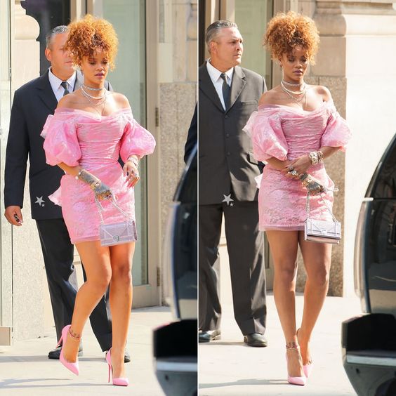 Rihanna thực sự là tín đồ của màu hồng - 10