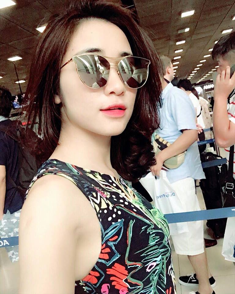 Cuộc sống Hòa Minzy thế nào sau chia tay bạn trai? - 5