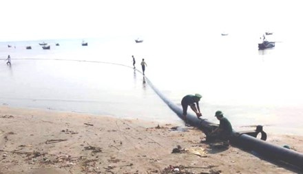 Người lạ ra giá trăm triệu mua “vòi rồng” tìm thấy trên biển - 1