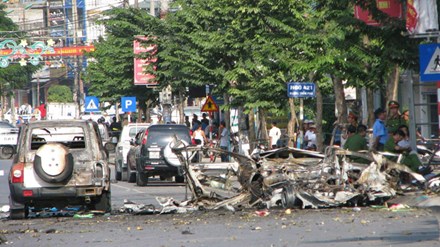 Vụ nổ taxi ở Quảng Ninh: 'Bố cháu đi sửa ti vi chưa về' - 1