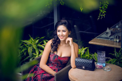 Nguyễn Thị Loan: “Không buồn vì bị nói nghiện thi hoa hậu&#34; - 1