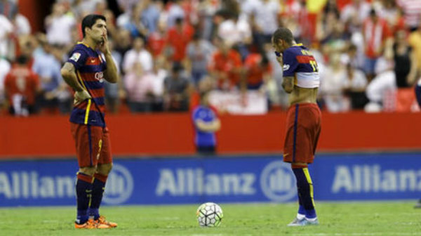 Bất an Barca: Sau 10 năm, chưa bao giờ "tệ" đến thế - 1
