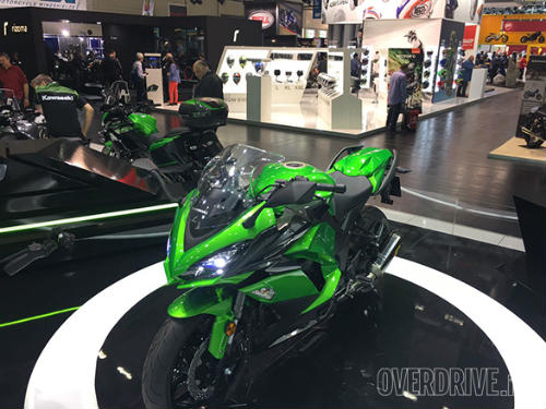 Ngắm &#34;hàng khủng&#34; 2017 Kawasaki Z1000SX tại Intermot 2016 - 3