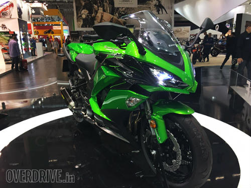 Ngắm &#34;hàng khủng&#34; 2017 Kawasaki Z1000SX tại Intermot 2016 - 2