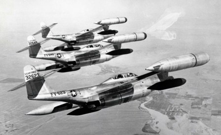 Trận chiến kỳ lạ: Máy bay Mỹ bắn 208 tên lửa trượt - 1