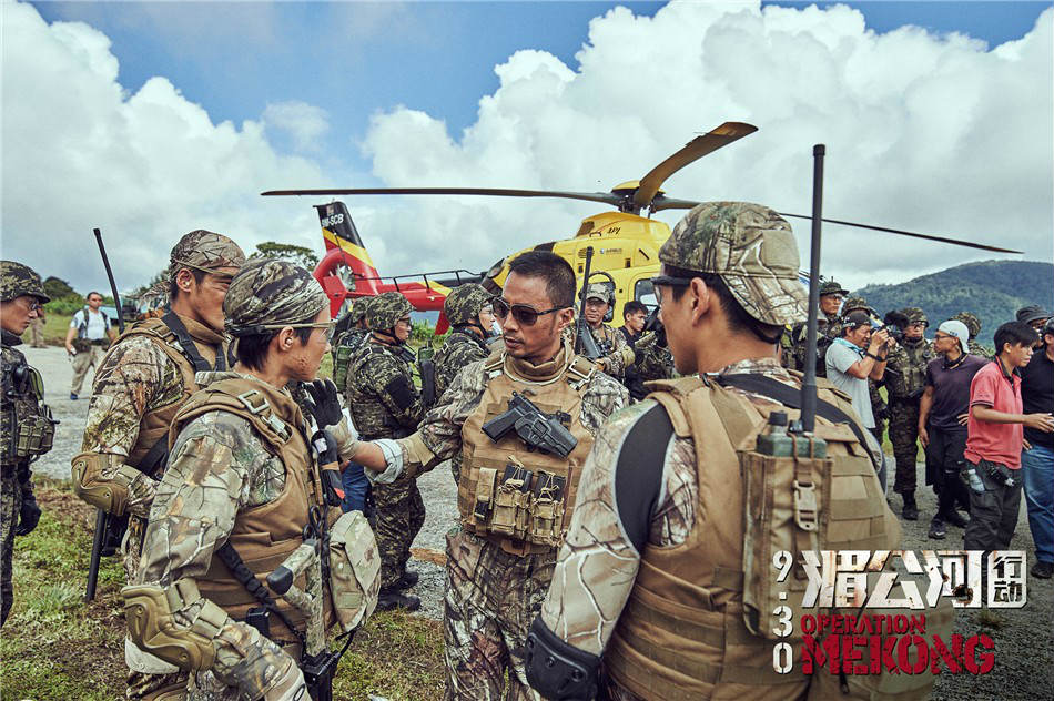 16 bí mật "không phải dạng vừa" của bom tấn Điệp vụ tam giác vàng - 7