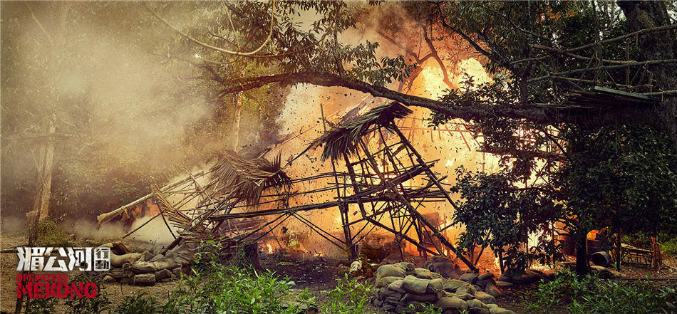 16 bí mật "không phải dạng vừa" của bom tấn Điệp vụ tam giác vàng - 4