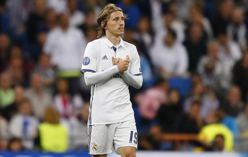 Real không Modric: Sụp đổ trước derby Madrid? - 1