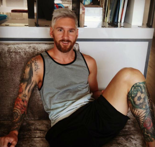 Messi và bạn gái ngầm ví mình là “Vua và Hoàng hậu” - 6