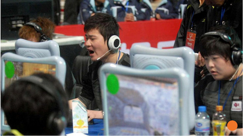 Trung Quốc cấm trẻ em chơi game online sau nửa đêm - 1