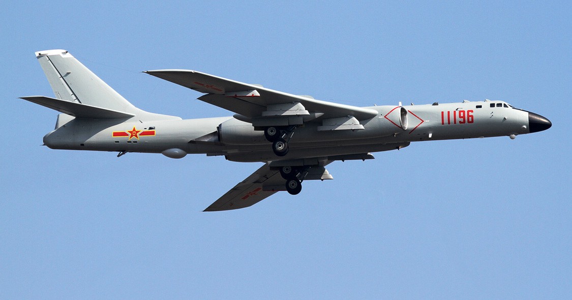 Chế tạo siêu máy bay ném bom, TQ nhái thiết kế Nga-Mỹ - 1