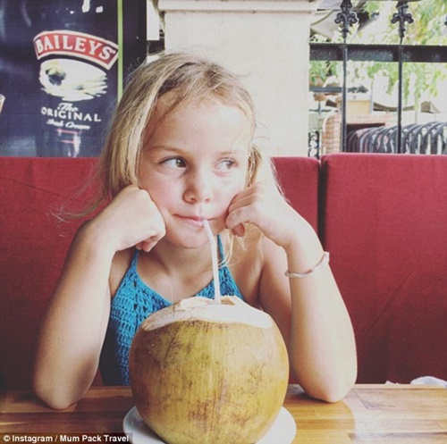 Bỏ việc để đưa con đi du lịch vòng quanh thế giới - 10