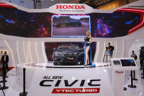 Honda Civic thế hệ mới: Bứt phá kiến tạo xu hướng - 1