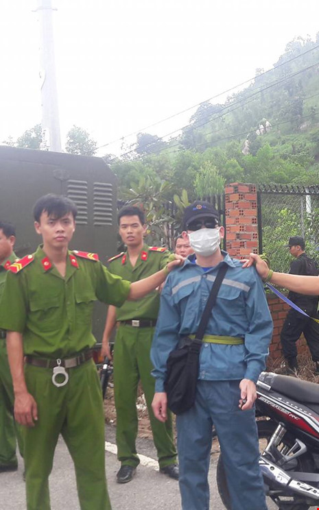 Thực nghiệm hiện trường vụ "sát thủ" bắn giám đốc - 4