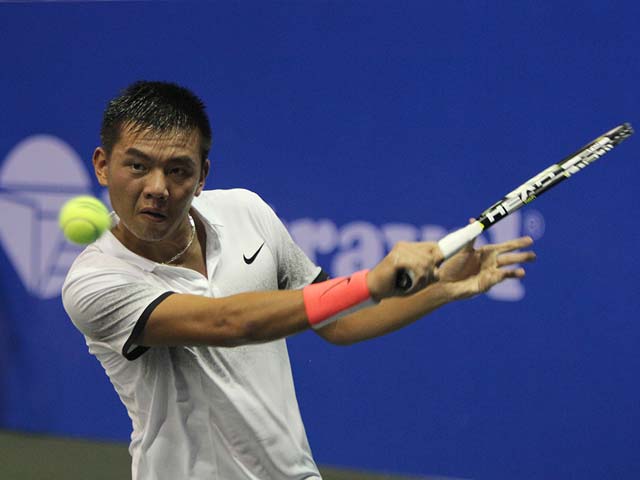 Tuyệt vời: Hoàng Nam hạ tay vợt trên hạng ở Vietnam Open - 1