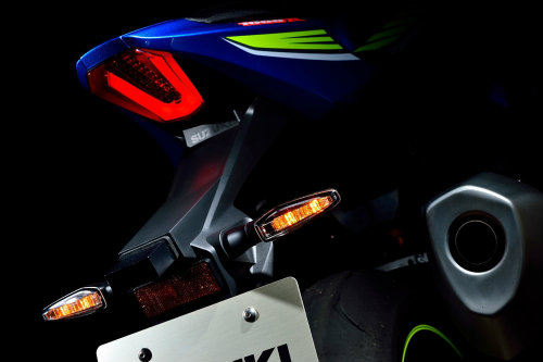 2017 Suzuki GSX-R1000: Vua xe thể thao với van biến thiên - 5