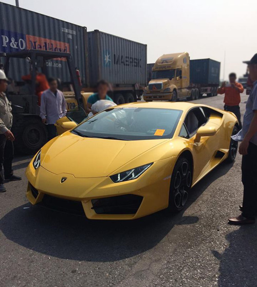 HOT: Lamborghini “giá rẻ” Huracan LP580-2 thứ 2 về Việt Nam - 1