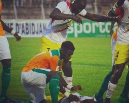 Tin HOT bóng đá tối 13/10: Wenger không chịu về hưu - 2