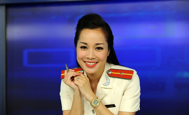 Hiện tại Minh Hương đảm nhận vai trò dẫn chương trình cho một kênh truyền hình.