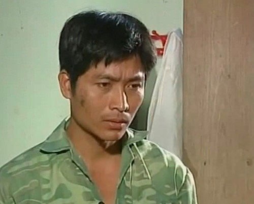 Góc khuất gia đình đầy nước mắt của sao &#34;Người vác tù và hàng tổng&#34; - 2