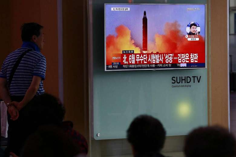 Tên lửa tầm trung Triều Tiên chưa bay đã nổ tung - 1