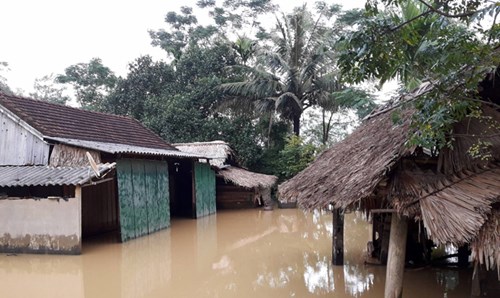 Những bữa cơm ám ảnh tại vùng rốn lũ Hà Tĩnh - 3