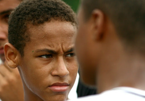 Ấu thơ đến hiện tại: CR7, Ibra “lột xác”, Bale y như xưa - 13