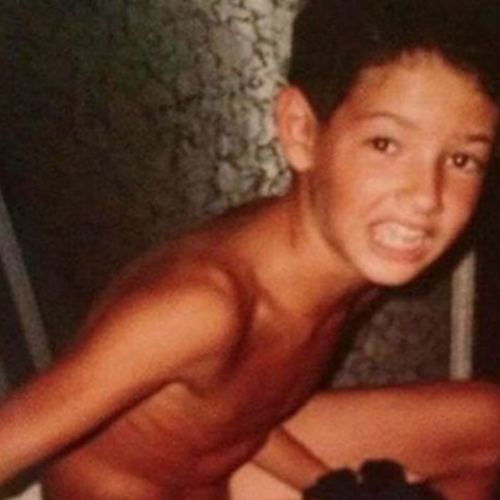 Ấu thơ đến hiện tại: CR7, Ibra “lột xác”, Bale y như xưa - 9