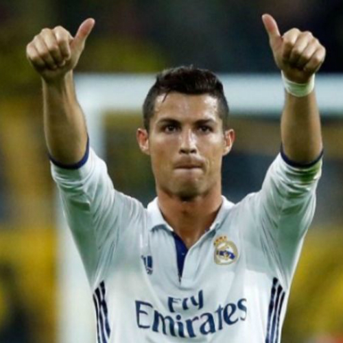 Ấu thơ đến hiện tại: CR7, Ibra “lột xác”, Bale y như xưa - 2