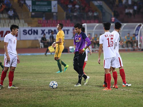Vào tứ kết U19 châu  Á, U19 Việt Nam 2016 sẽ hơn lứa Công Phượng - 1