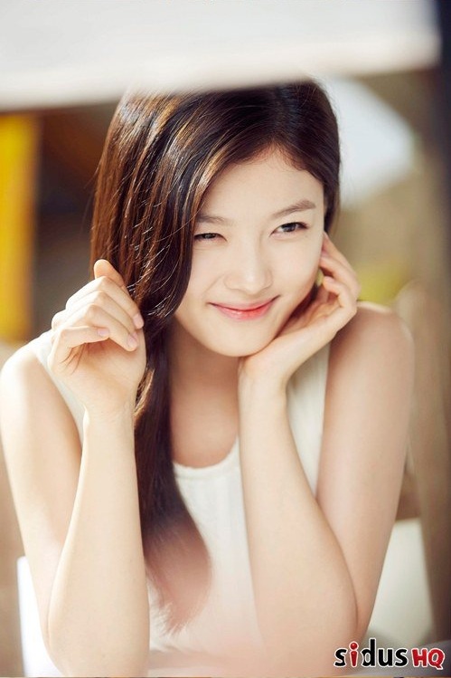 Vẻ đẹp tựa trăng rằm của mỹ nhân "Mây họa ánh trăng" - 10