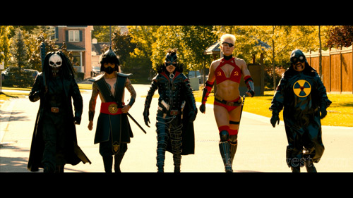 Kick Ass 2: Bạo lực, nhảm nhí vẫn khiến khán giả đổ gục - 3