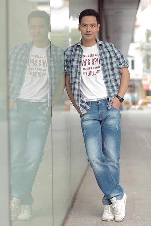 Không diện vest, MC Phan Anh vẫn &#34;soái ca&#34; như thường - 6