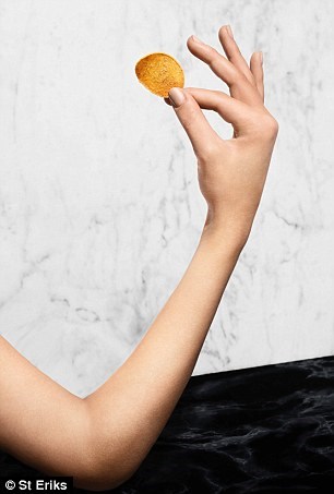 Đắt lè lưỡi với bim bim khoai tây giá 250.000 đồng... một miếng - 5