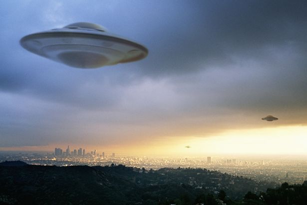 Vật thể bằng nhôm bí ẩn 25 vạn tuổi có thể rơi từ UFO cổ đại - 3